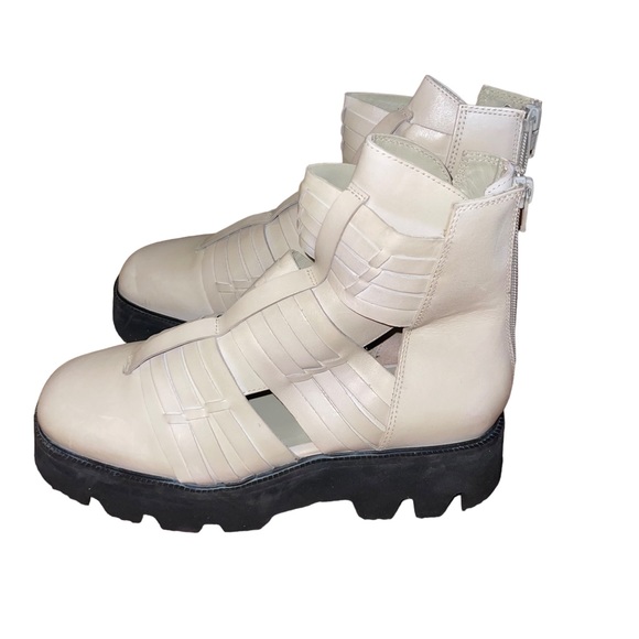 Free People Hydra Huarache
Lugged Edgy Moto Zip Boots size 7.5 NWOB - Picture 6 of 10